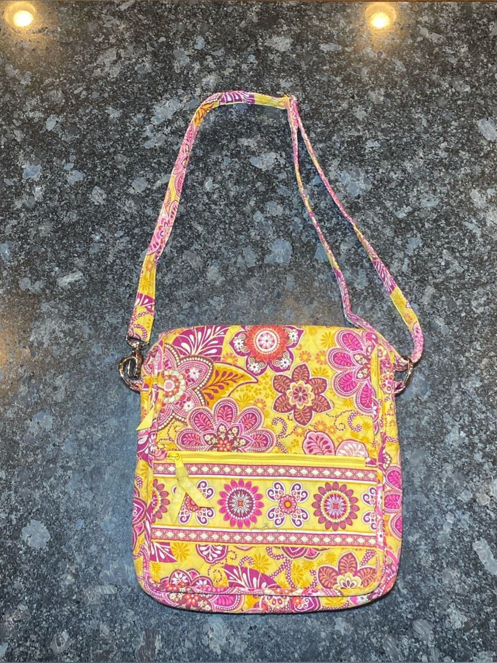 Vera Bradley Mailbag Bali Gold Messenger Purse Crossbody Gold Pink Magnetic